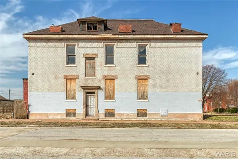 $149,900 | 2300 St Louis Avenue, St. Louis, MO 63106