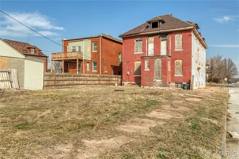 $149,900 | 2300 St Louis Avenue, St. Louis, MO 63106