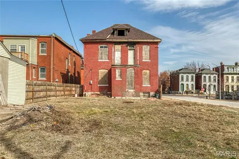 $149,900 | 2300 St Louis Avenue, St. Louis, MO 63106
