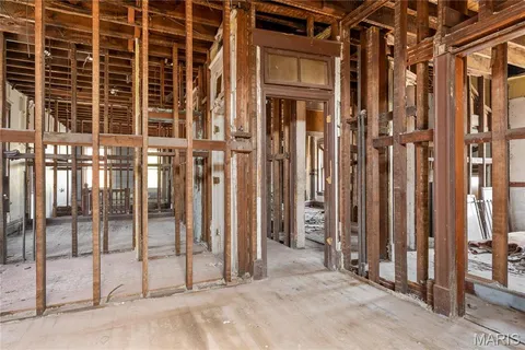 $149,900 | 2300 St Louis Avenue, St. Louis, MO 63106