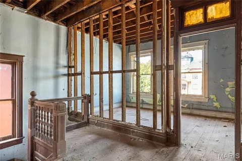 $149,900 | 2300 St Louis Avenue, St. Louis, MO 63106