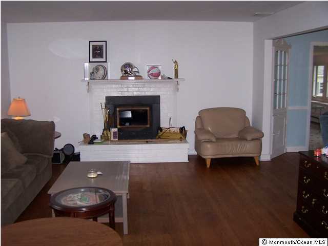 39 Holland Road Middletown, NJ 07748 - Photo 2 of 10 Additional Photo