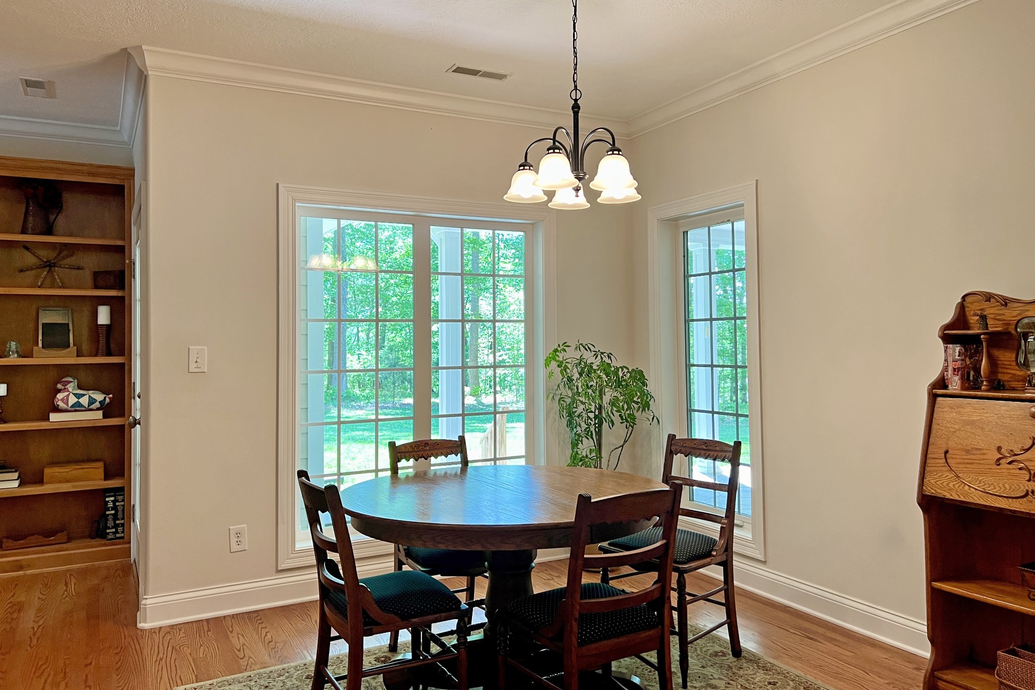 1371 Johns Loop Road Franklin, KY 42134 - Photo 13 of 72 a view of a dining room with furniture window and wooden floor