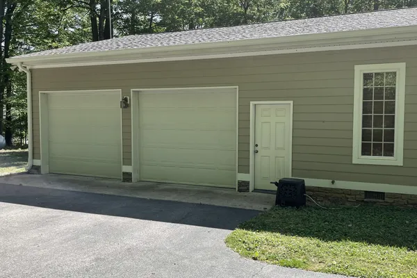 $824,900 | 1371 Johns Loop Road, Franklin, KY 42134
