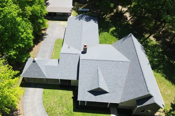 $824,900 | 1371 Johns Loop Road, Franklin, KY 42134