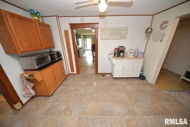 $210,000 | 793 County Road 635, Wayne City, IL 62895