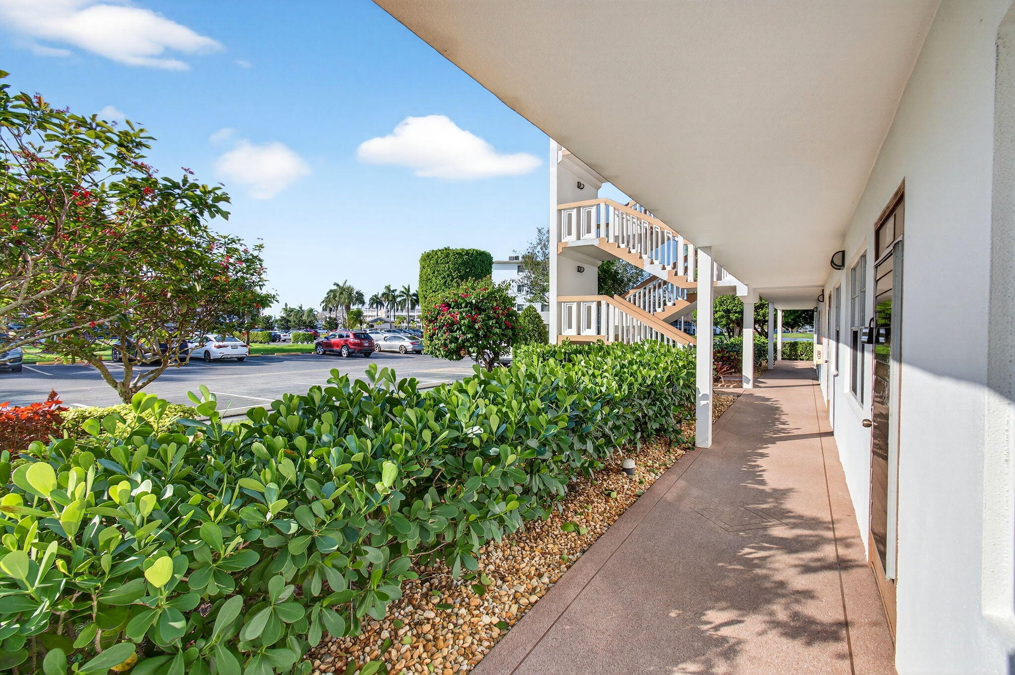 1017 Cornwall East Boca Raton, FL 33434 - Photo 7 of 97 8-web-or-mls-DSC_1406