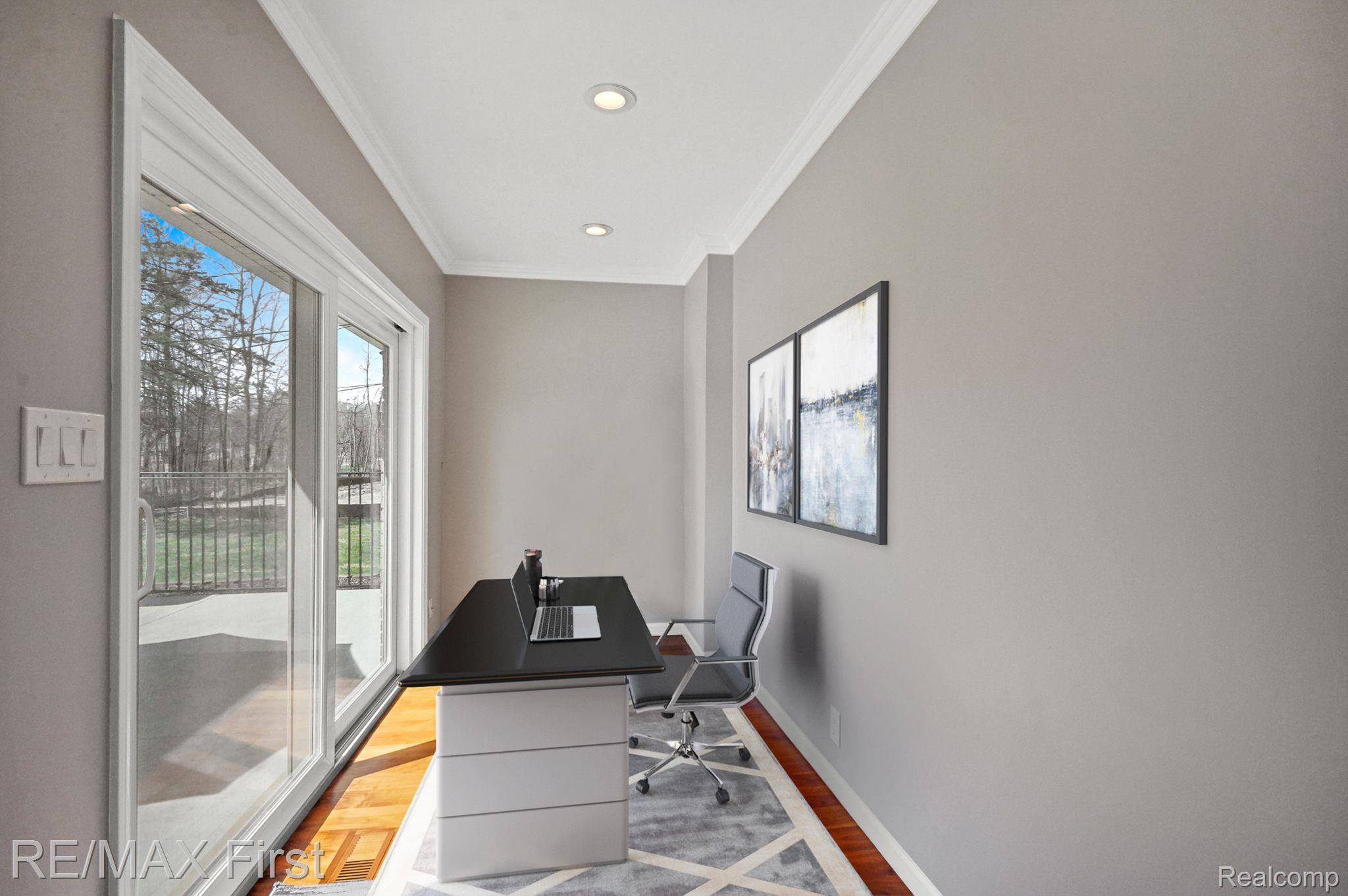 215 Stark Road Rochester, MI 48307 - Photo 16 of 32 OFFICE