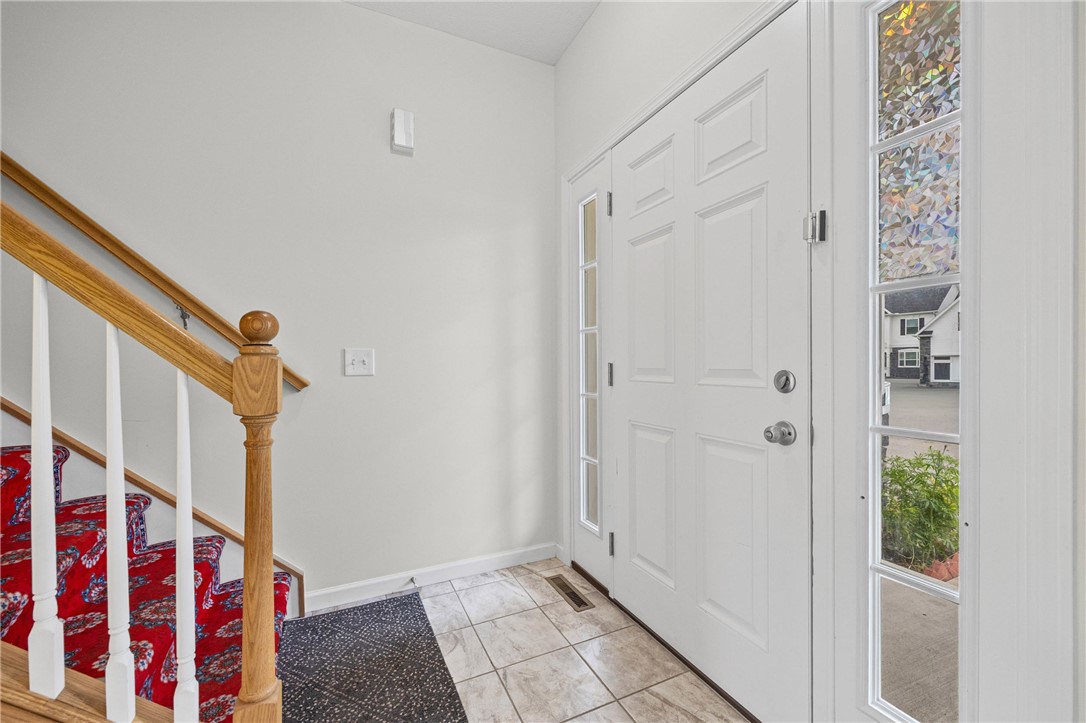 38 Kingsbarn Road Henrietta, NY 14586 - Photo 5 of 44 Gallery Image 5