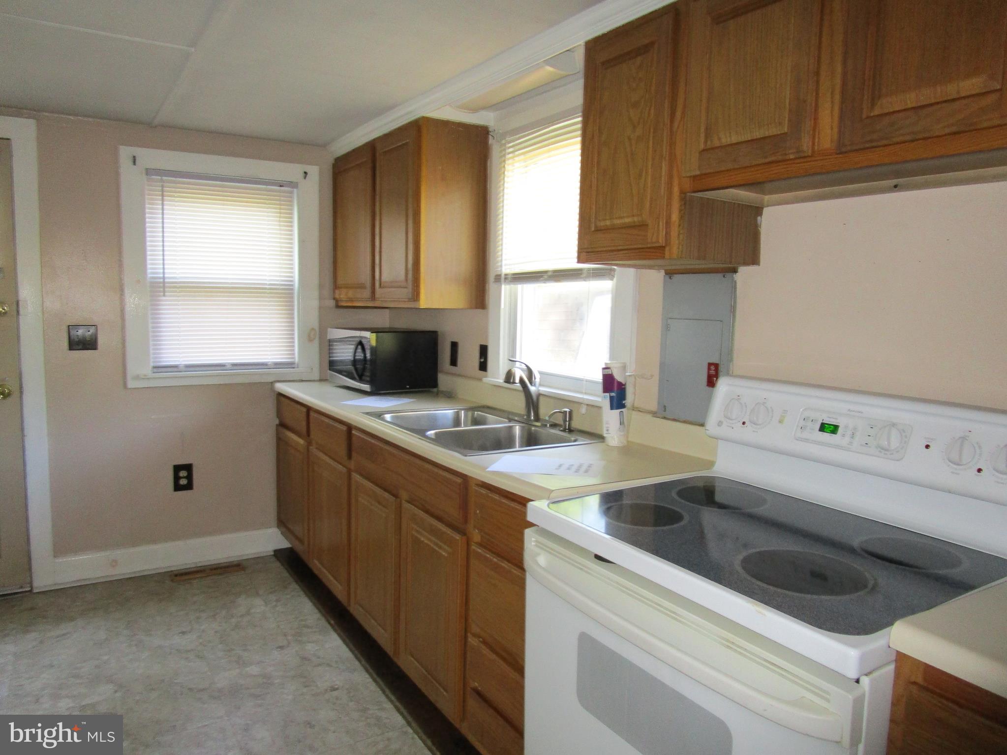 960 Frenchtown Road Elkton, MD 21921 - Photo 2 of 6 Gallery Image 2