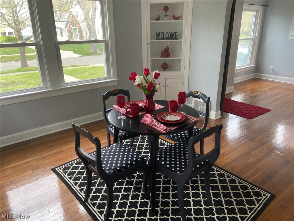 2211 Cranston Road Cleveland, OH 44118 - Photo 5 of 26 Gallery Image 5