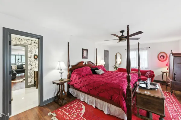 $2,000,000 | 474 East Barefoot Road, Newton Grove, NC 28366