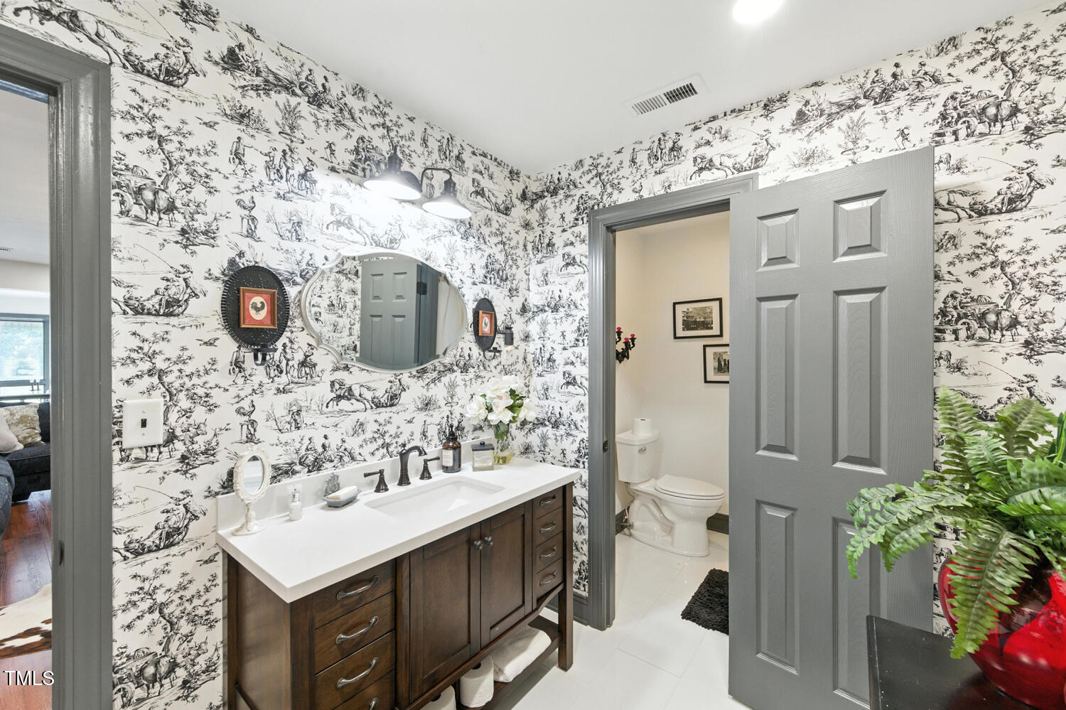 474 East Barefoot Road Newton Grove, NC 28366 - Photo 39 of 63 Bathroom