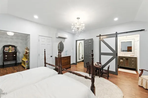 $2,000,000 | 474 East Barefoot Road, Newton Grove, NC 28366