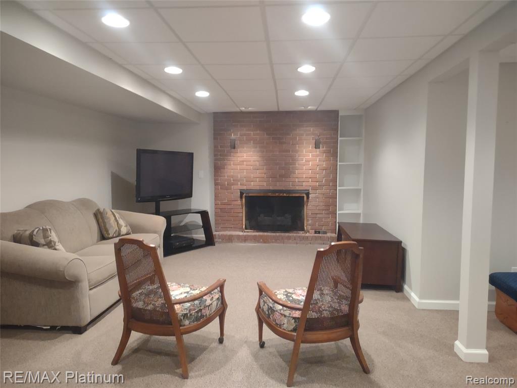 22550 Chubb Road Northville, MI 48167 - Photo 16 of 40 Gallery Image 16