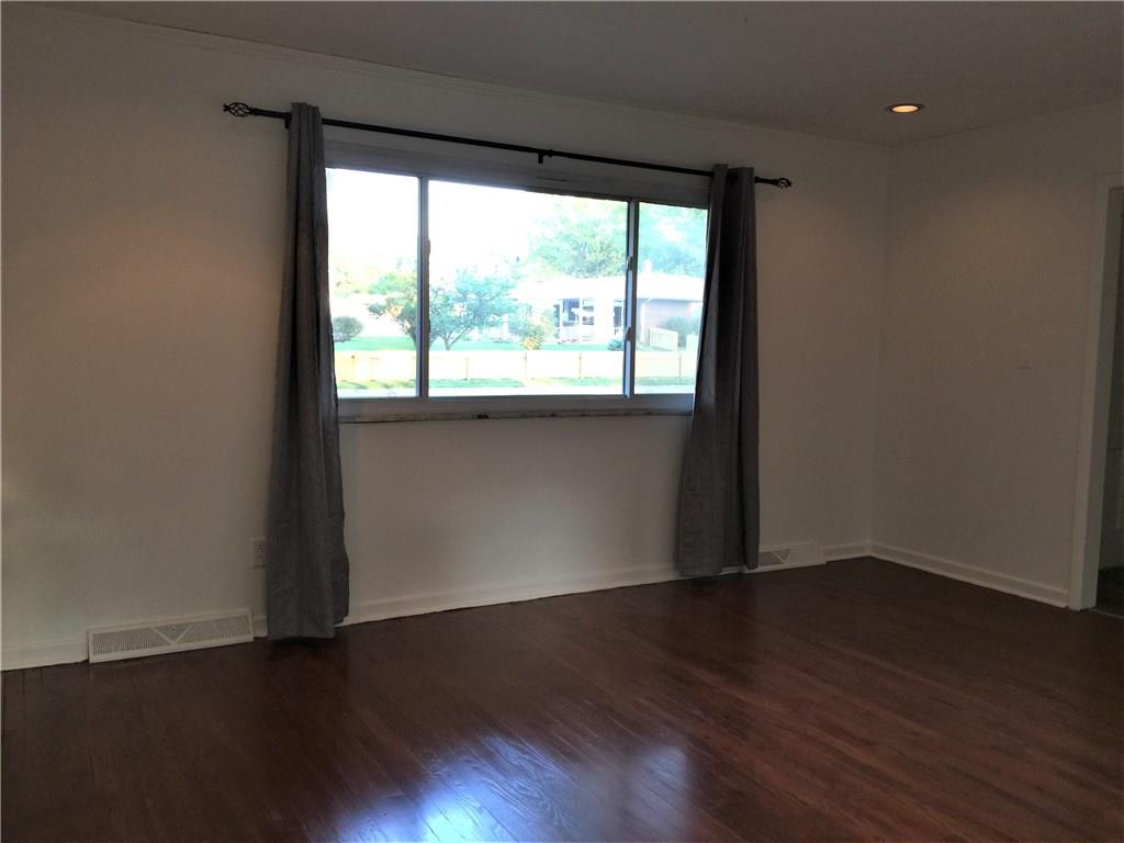 7516 Brehob Road Indianapolis, IN 46217 - Photo 16 of 25 Gallery Image 16