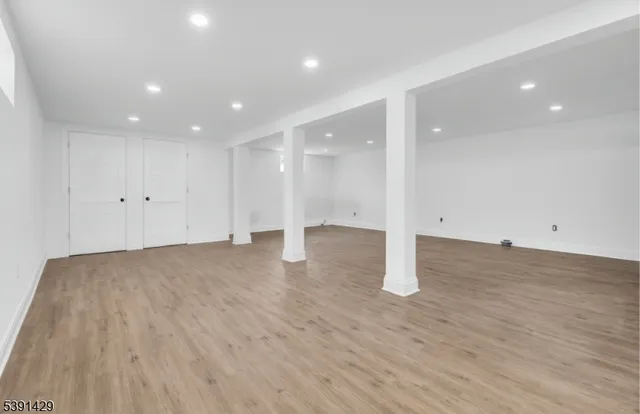 $1,250,000 | 71 Tiffany Drive, East Hanover, NJ 07936