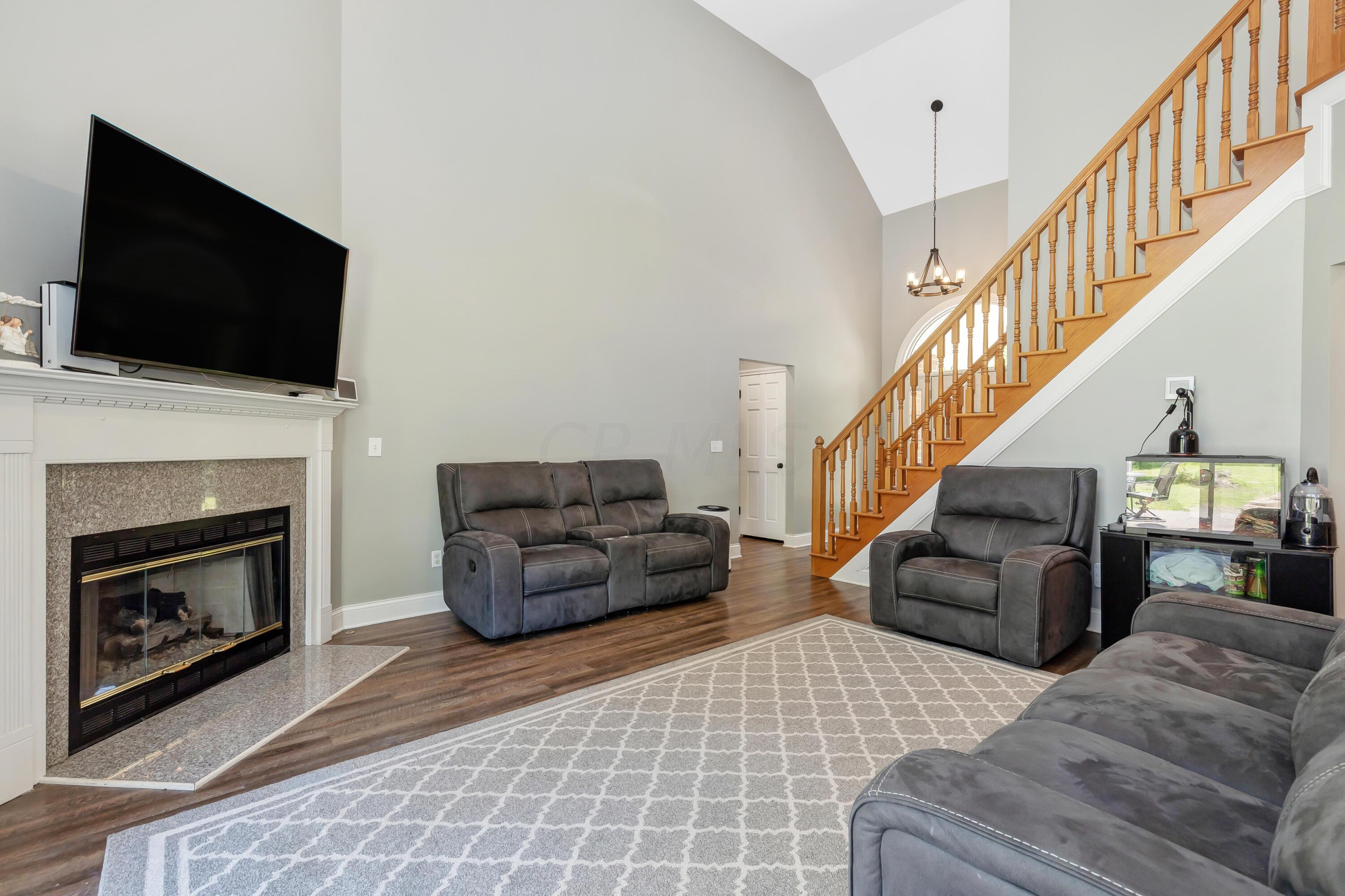 6932 Gale Road Southwest Pataskala, OH 43062 - Photo 23 of 75
