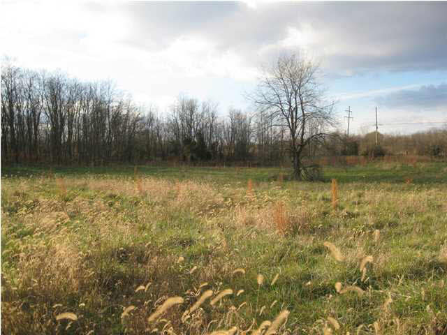 1099 West New Hope Road Boonville, IN 47601 - Photo 9 of 21 Gallery Image 9
