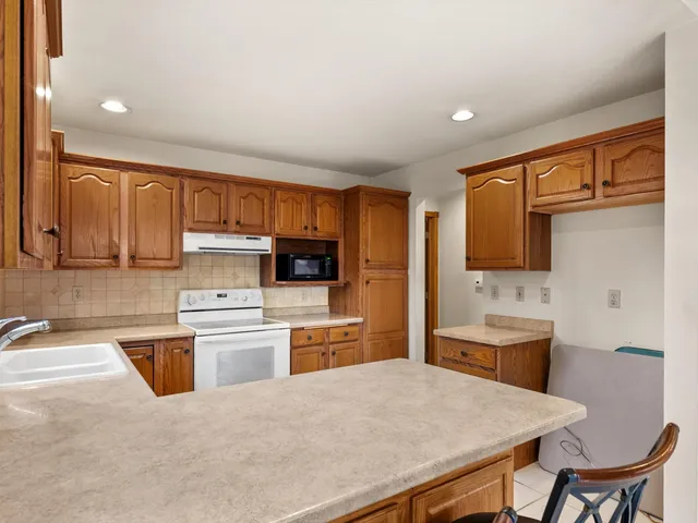 $399,900 | 1510 Blue Heron Drive, Two Rivers, WI 54241