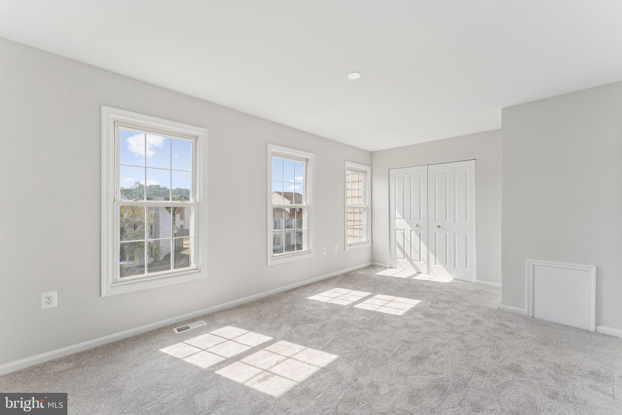 7408 Emerald Drive Manassas, VA 20109 - Photo 31 of 44 a view of livingroom with window