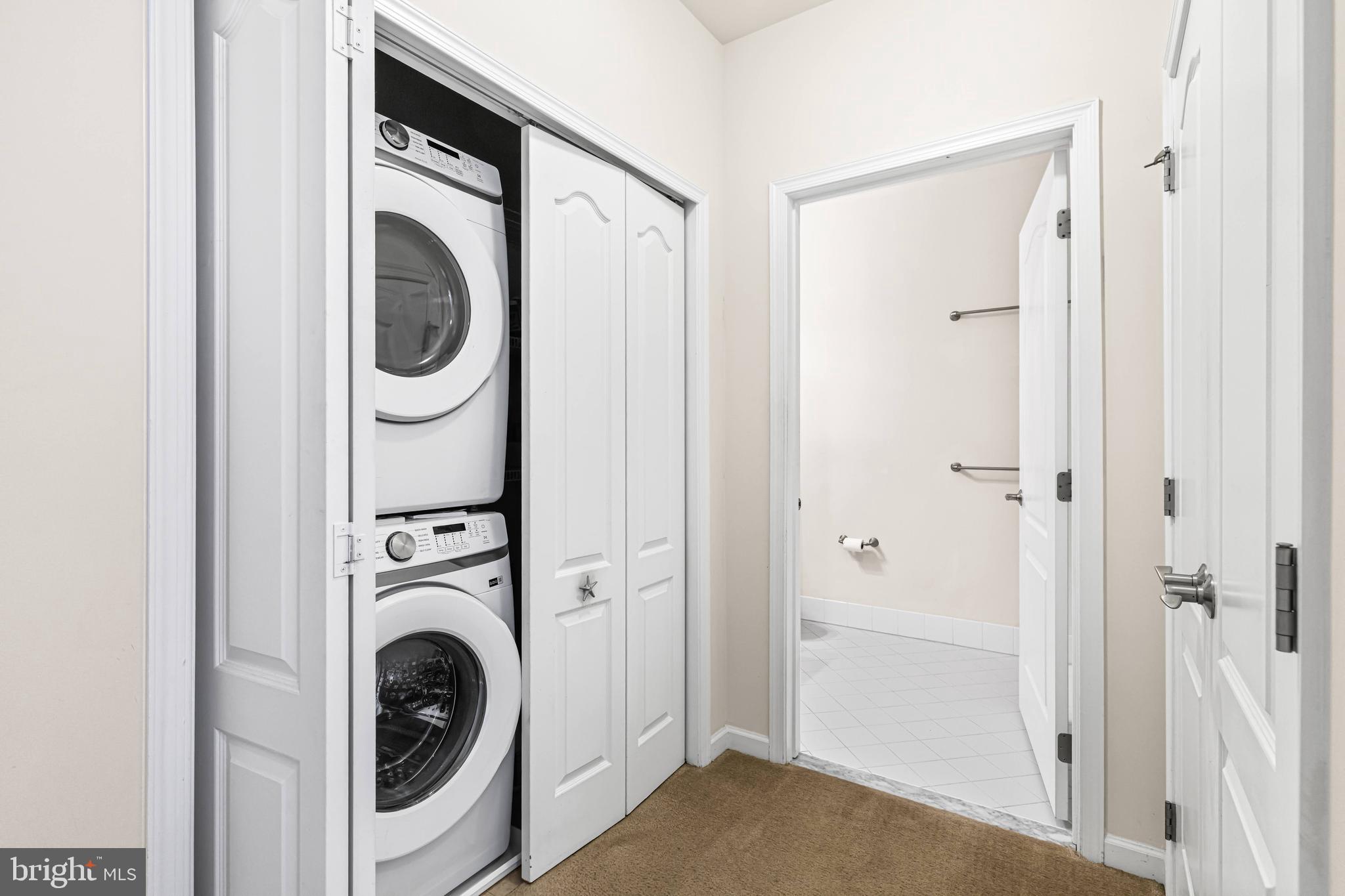 372 Carson Terrace Huntingdon Valley, PA 19006 - Photo 16 of 22 Laundry