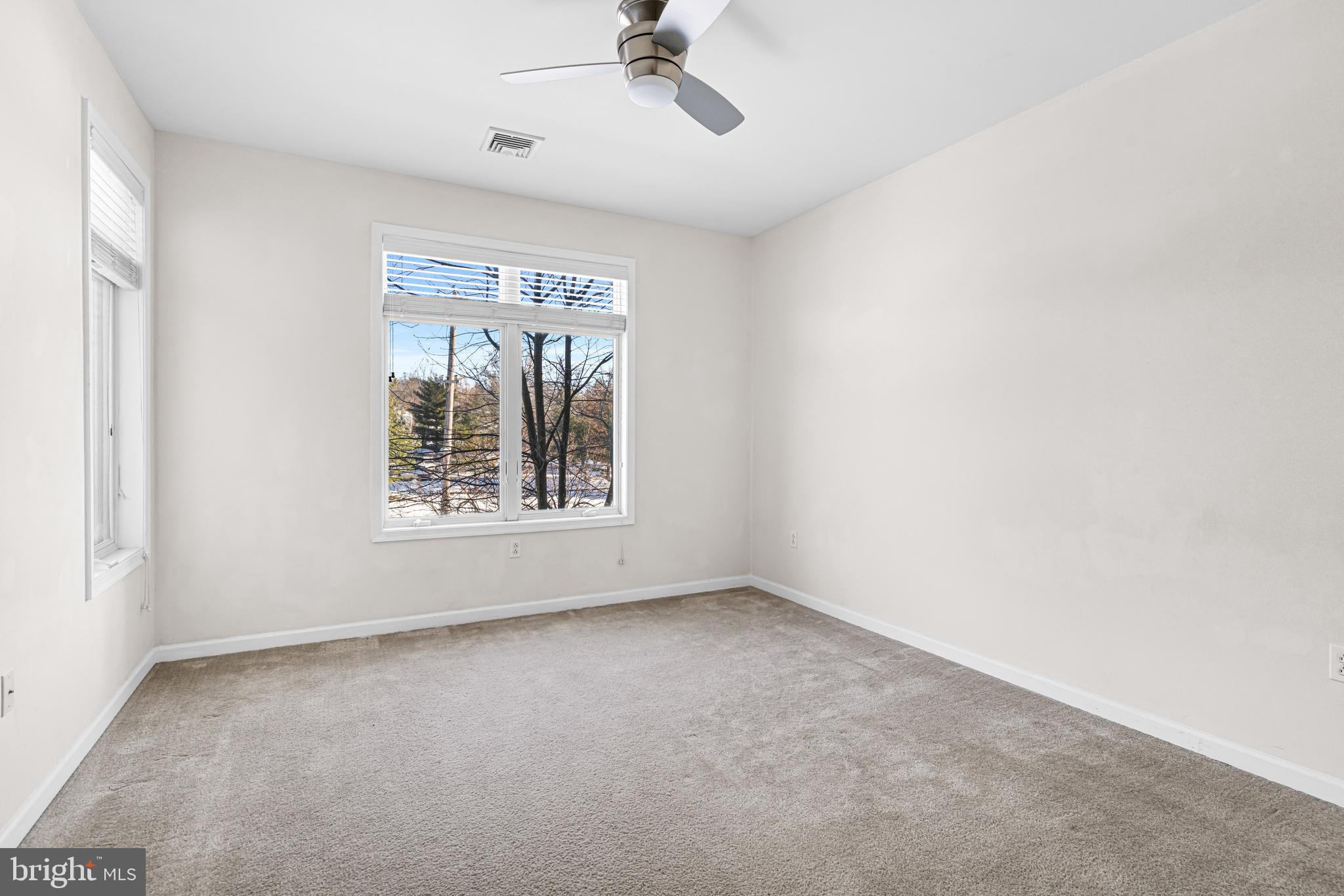 372 Carson Terrace Huntingdon Valley, PA 19006 - Photo 17 of 22 Bedroom 2