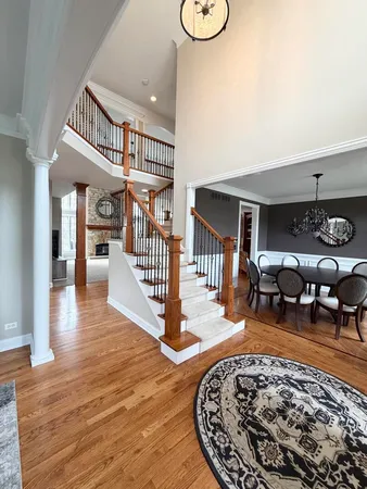 $874,900 | 822 Waters Edge Drive, South Elgin, IL 60177