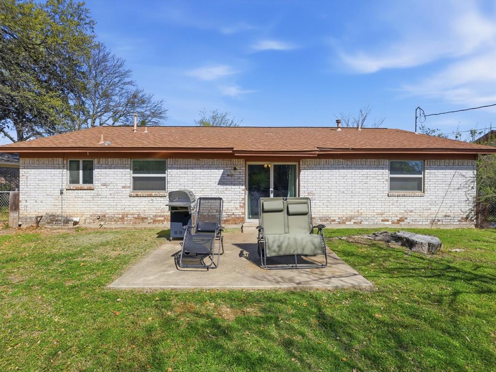 3228 Hummingbird Lane Denton, TX 76209 - Photo 26 of 27