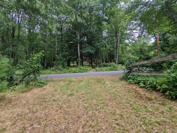 98-99 Leno Road, Unit 12 Holland, MA 01521 - Photo 32 of 34