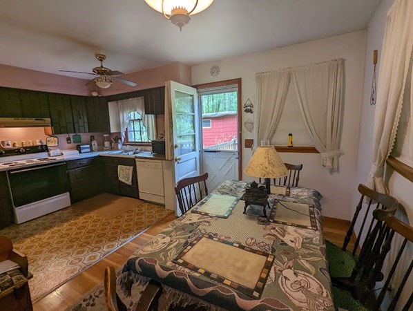 98-99 Leno Road, Unit 12 Holland, MA 01521 - Photo 8 of 34