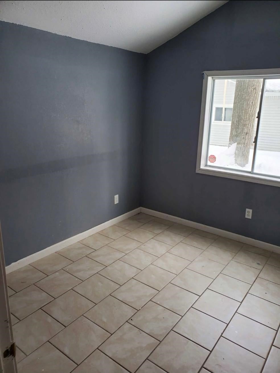 518 Ithaca Harrison, MI 48625 - Photo 12 of 24
