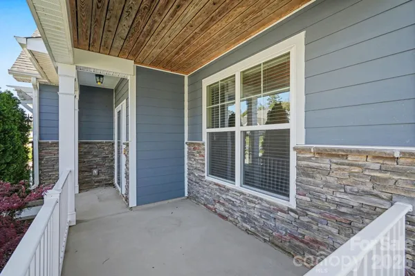 $540,000 | 4339 Falls Lake Dr S West, Concord, NC 28025
