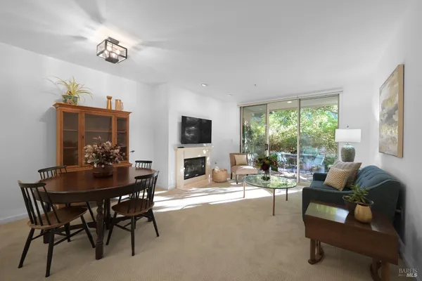 $385,000 | 200 Deer Valley Road, Unit 1C, San Rafael, CA 94903