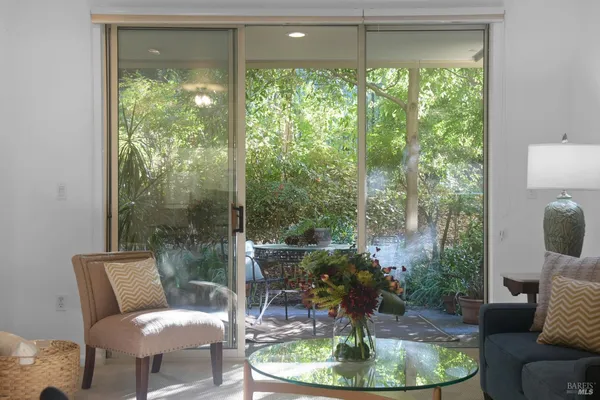 $385,000 | 200 Deer Valley Road, Unit 1C, San Rafael, CA 94903