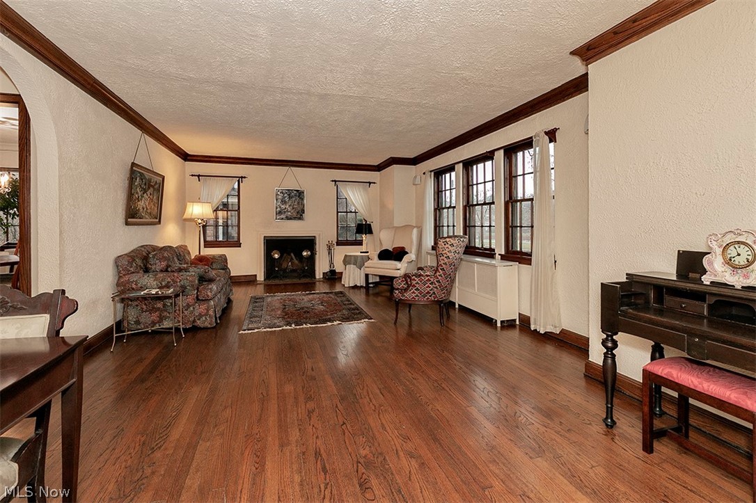 3389 Daleford Road Cleveland, OH 44120 - Photo 7 of 34 Gallery Image 7
