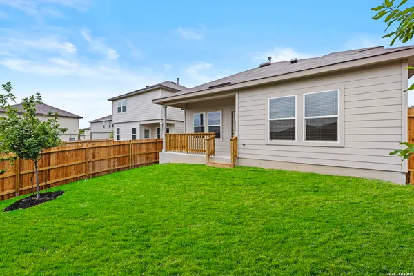 $325,000 | 147 Sabine Gull, San Antonio, TX 78253