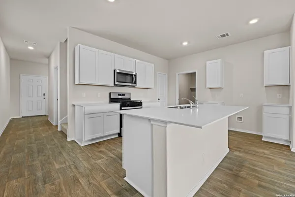 $325,000 | 147 Sabine Gull, San Antonio, TX 78253