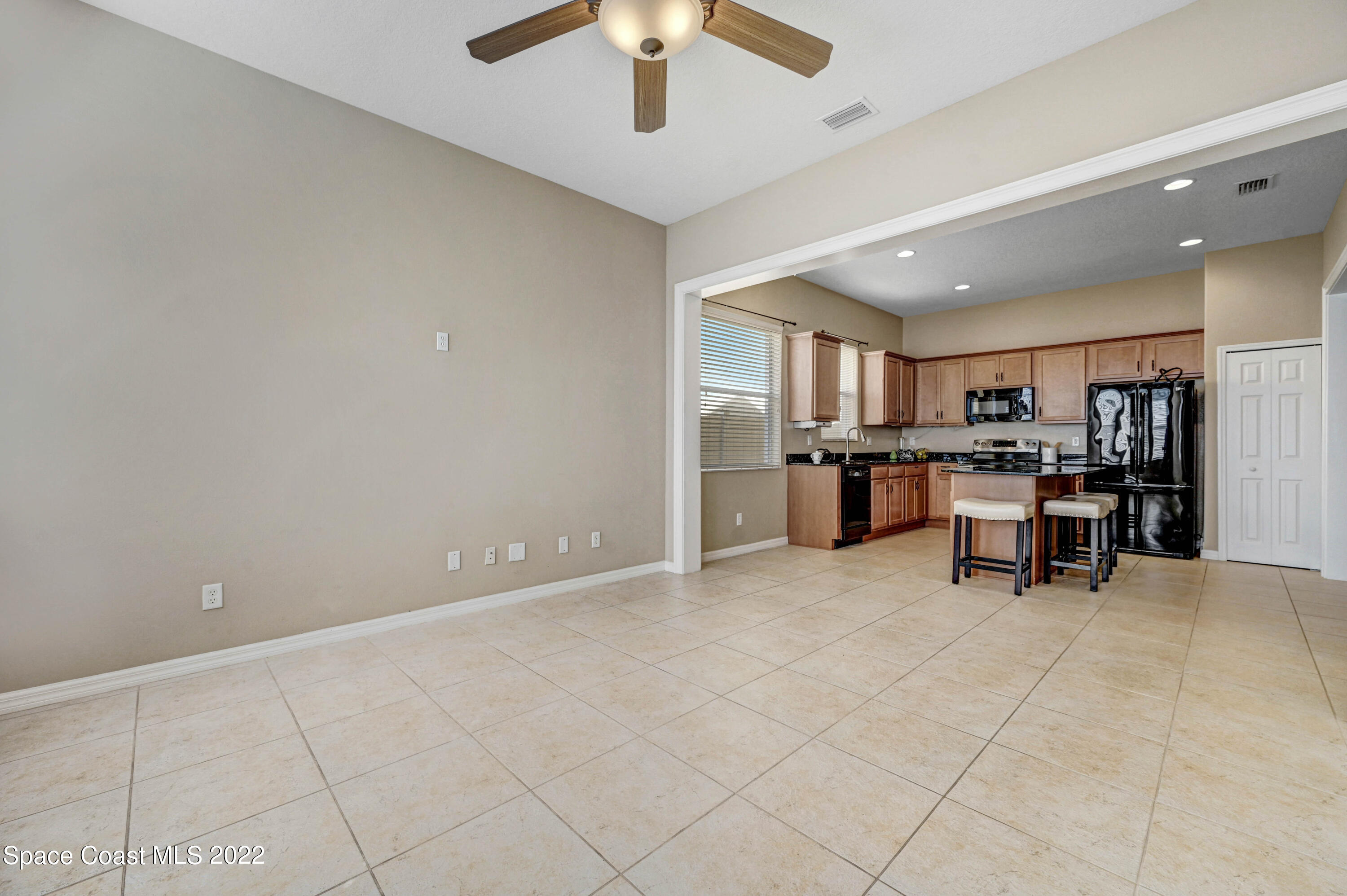 2077 Elkins Point Melbourne, FL 32935 - Photo 12 of 31 DSC_2485