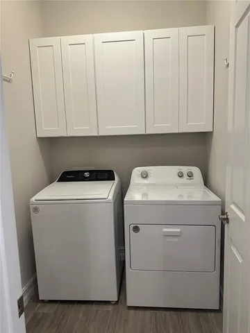 $369,900 | 240 Ibiza Loop, Venice, FL 34292