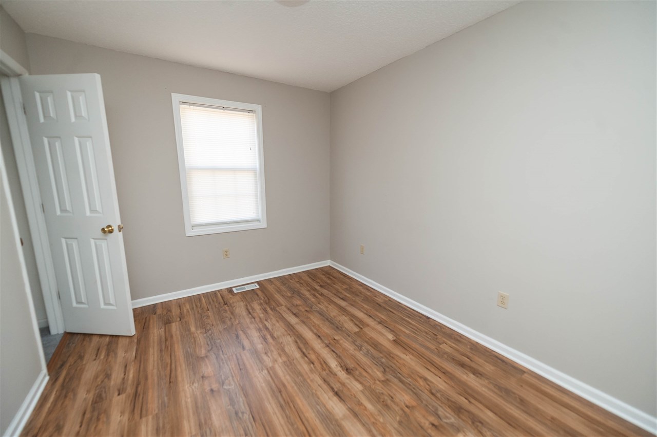 1203 McKelvey Road Fountain Inn, SC 29644 - Photo 14 of 26
