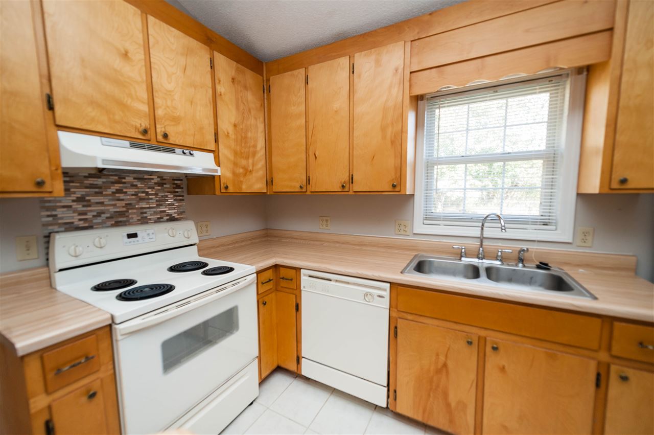 1203 McKelvey Road Fountain Inn, SC 29644 - Photo 16 of 26