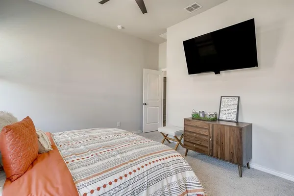 $485,000 | 1616 Glade Meadows Drive, Burleson, TX 76058
