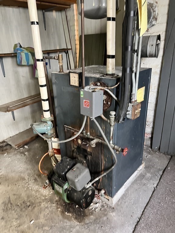 1590 Slade Street Fall River, MA 02721 - Photo 31 of 35 a room with gym equipment