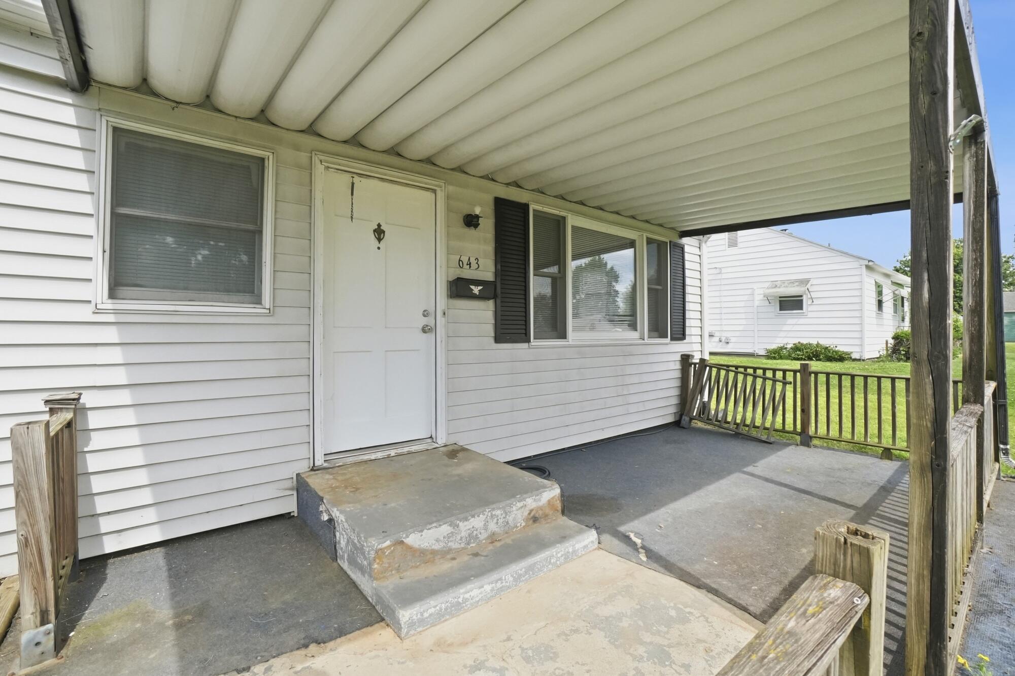 643 Feese Place Springfield, OH 45505 - Photo 4 of 29