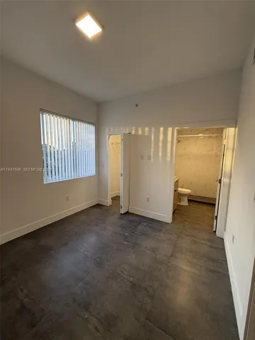 $3,100 | 2010 Southwest 25th Terrace, Unit 302, Miami, FL 33133