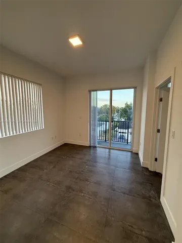 $3,100 | 2010 Southwest 25th Terrace, Unit 302, Miami, FL 33133