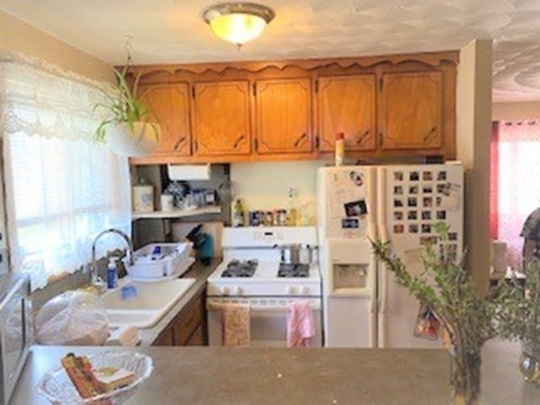 143 Jencks Street Fall River, MA 02723 - Photo 2 of 11 Gallery Image 2