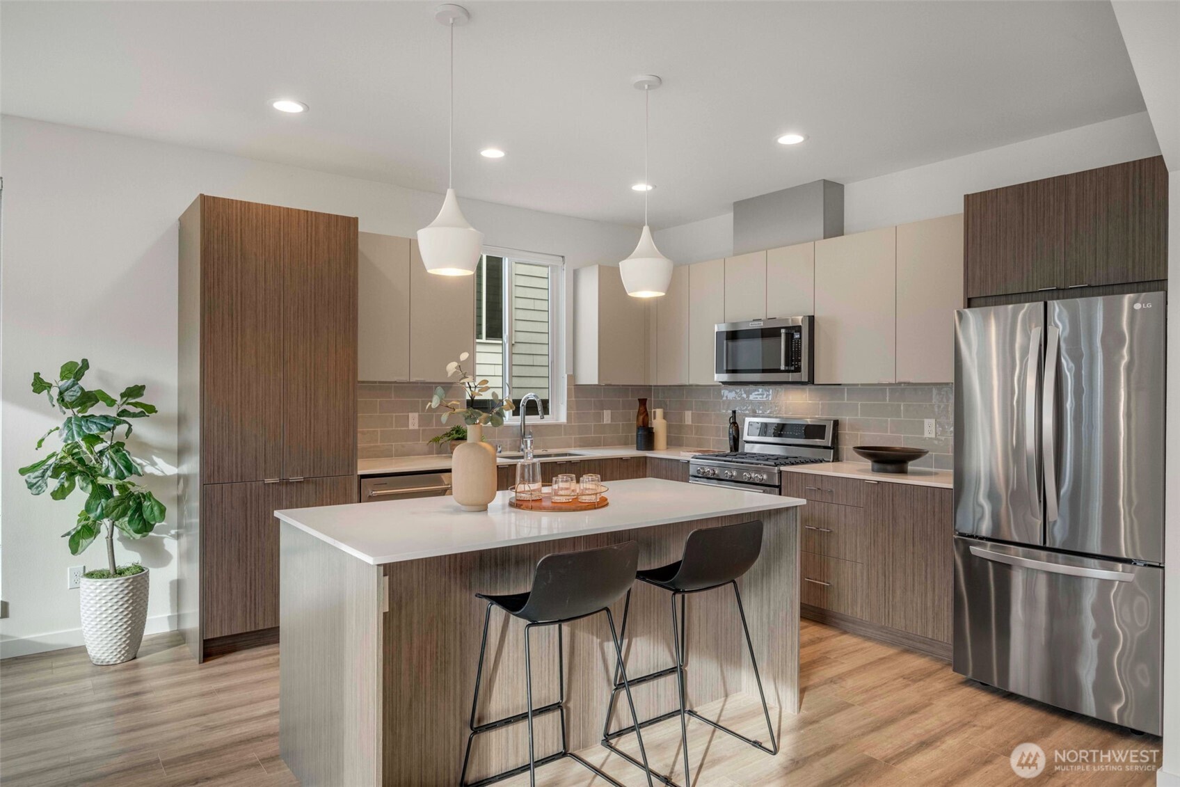 1116 18th Avenue, Unit A Seattle, WA 98122 - Photo 7 of 29