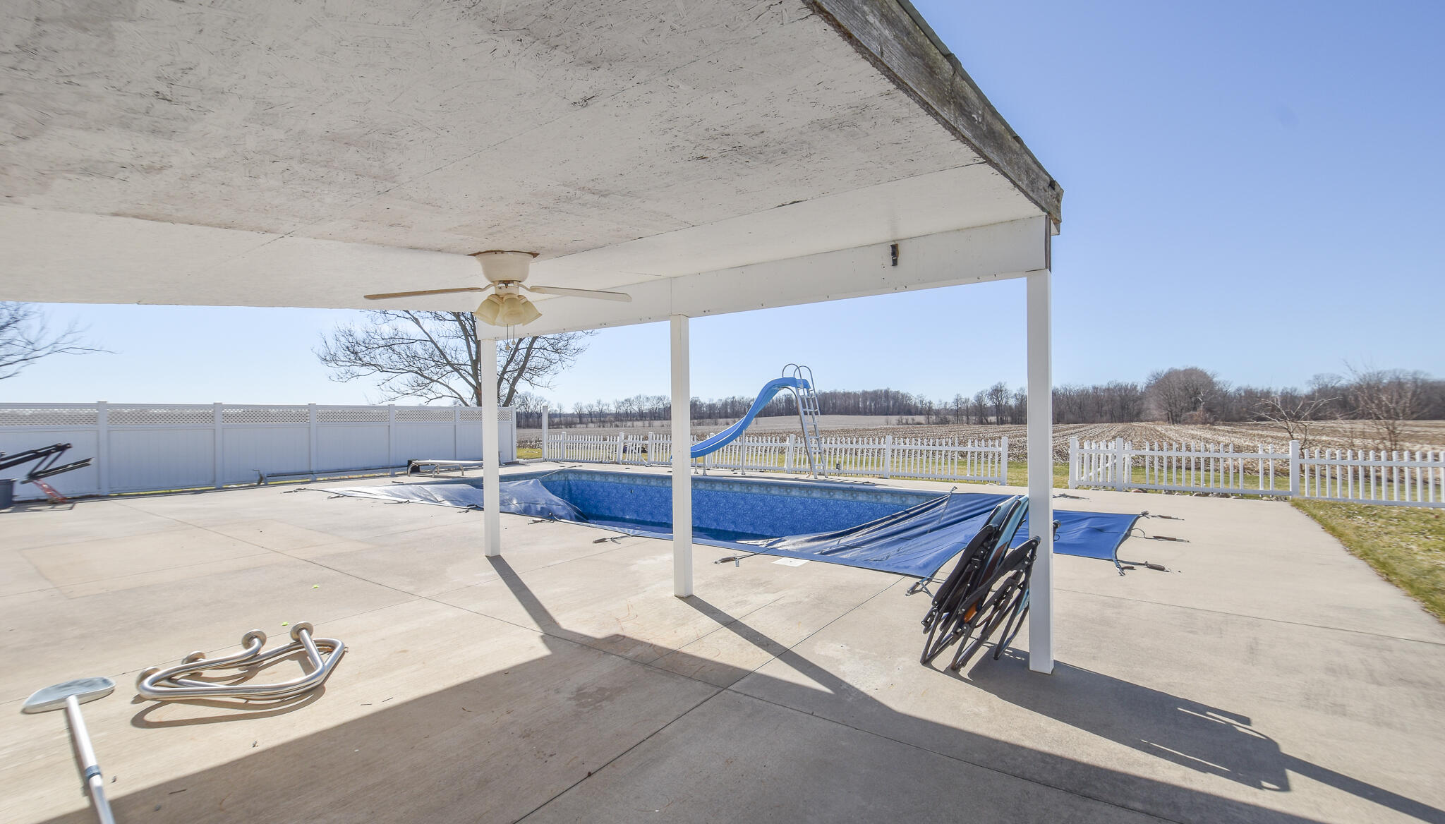 250 South Centennial Road Coldwater, MI 49036 - Photo 7 of 43 DSC_0085